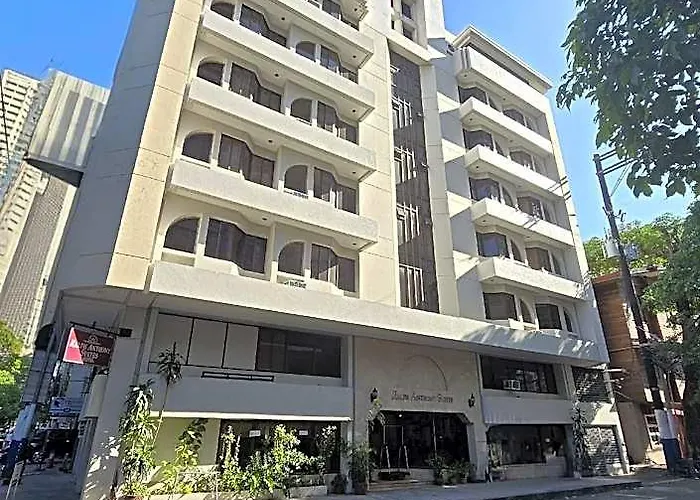 Ralph Anthony 2* Manilla