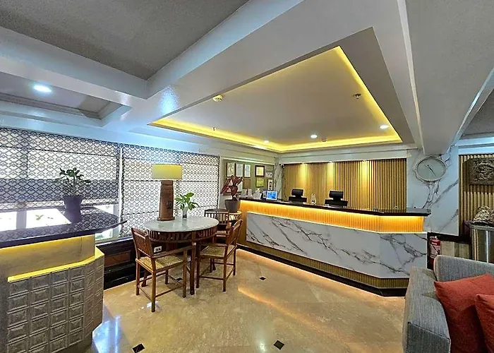 Aparthotel Ralph Anthony Manilla