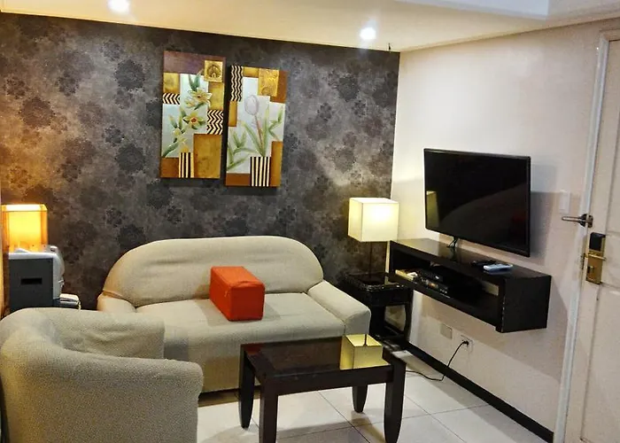 Ralph Anthony Aparthotel